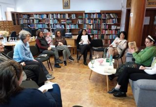 Жената в поезията през погледа на „Книгоубежище“
